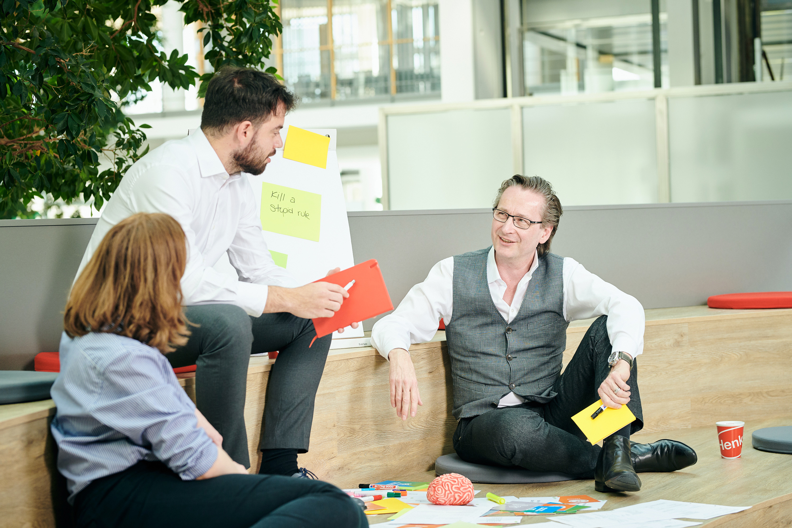Bei der Kreativitätstechnik „Kill a stupid rule“ ist es wichtig, dass sich die Teilnehmer wohl fühlen 